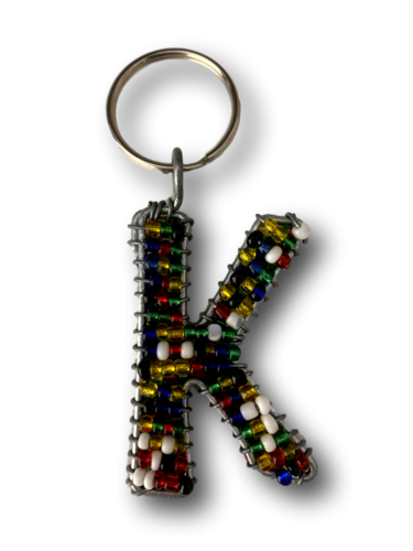 Buchstaben-Schlüsselanhänger-in verschiedenen Farben
