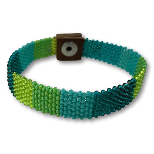 Gugu beaded bracelett with leather and stainless steel button12
