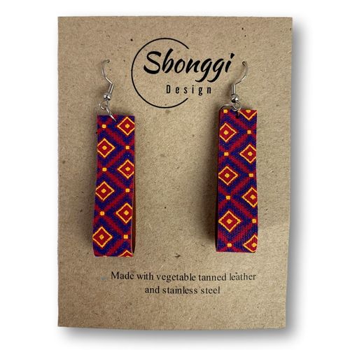 Sbonggi-earring, with stainless steel earhooks09