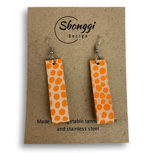 Sbonggi-earring, with stainless steel earhooks32