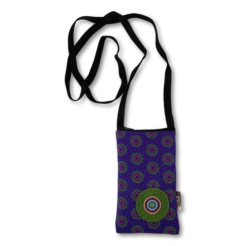Shweshwe-Cellphone bag with nylon strap18